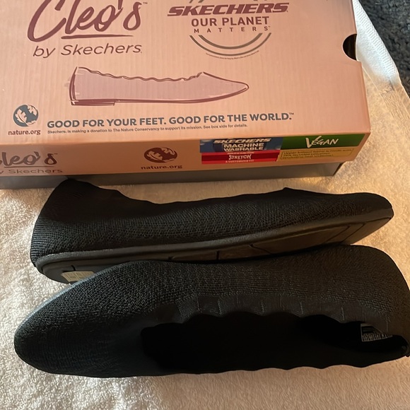 Shoes - Picture 5 of 10